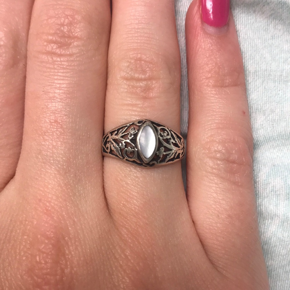 Size 5 ring